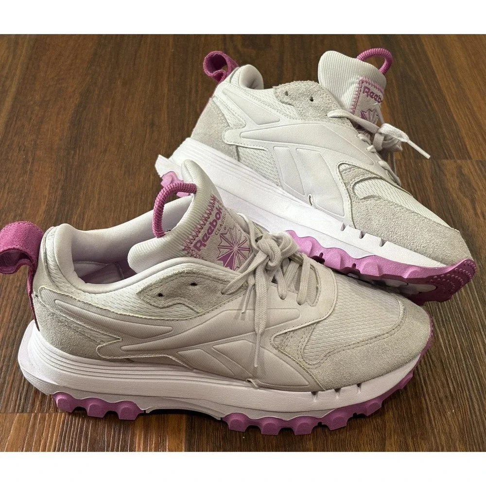 Reebok Cardi B Women's Size 7.5 Shoes Sneakers Classic Leather Ultraberry HQ6024